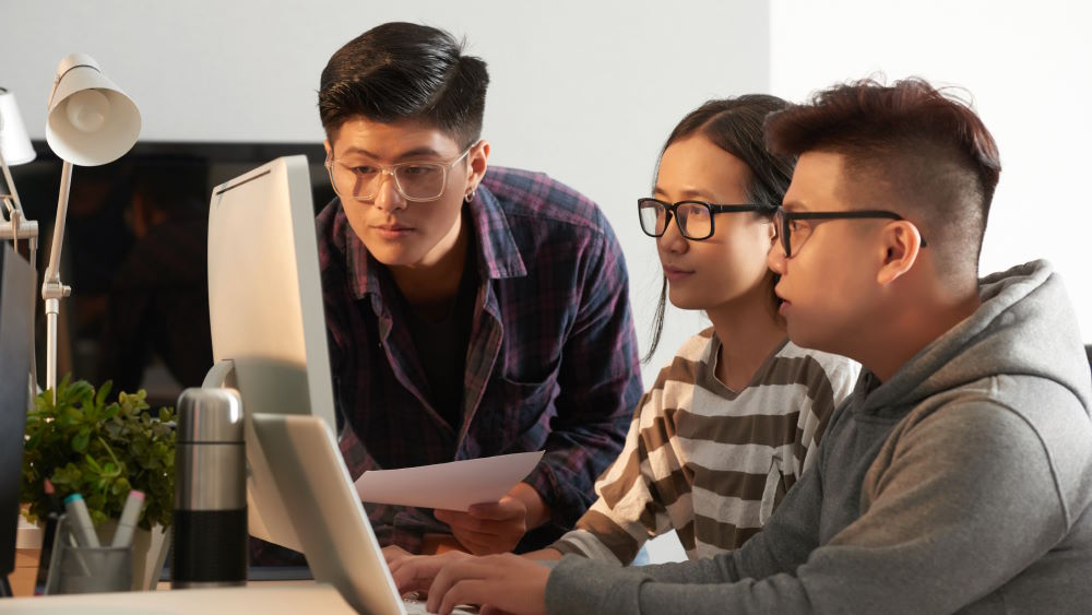 Decide the Right Structure for an Outsourced Software Development Team