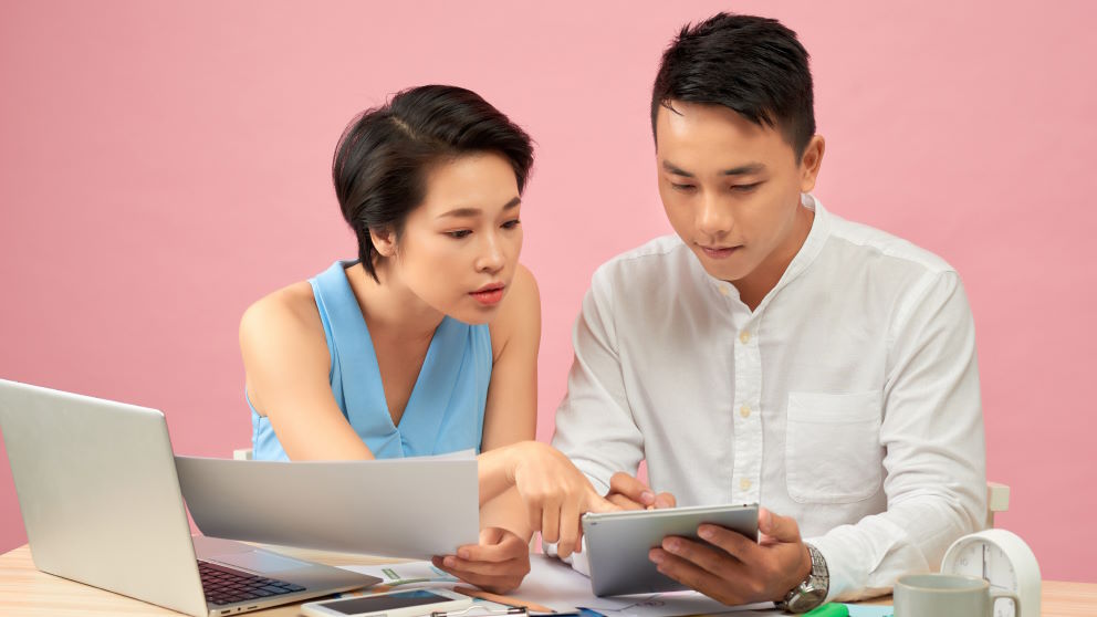 How to Choose the Best Sales Software for Small Businesses