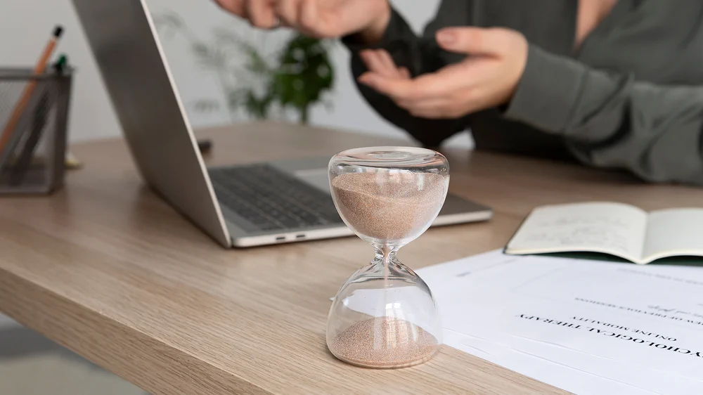 Capped Time-and-Materials Contracts