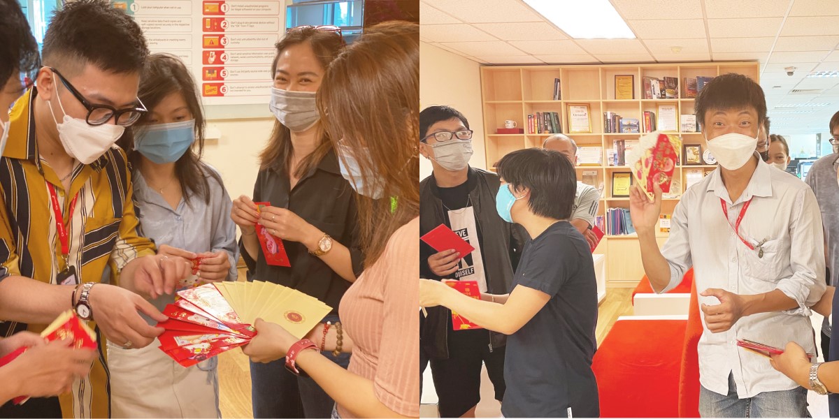 Handing out lucky money to our employees after Tet holiday